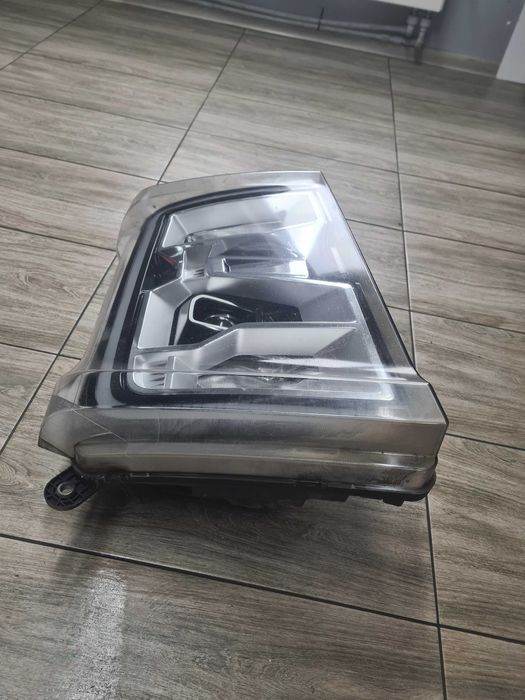 Reflektor lampa prawa led xenon FORD F-MAX 500 TRUCKS