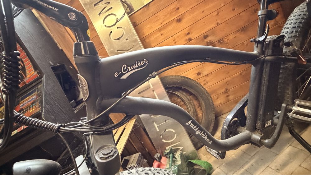 Rower elektryczny duzy czarny Fat Bike Chopper jak Harley Motocykl