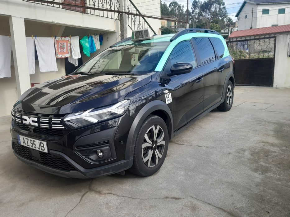 Cedo  licença no Porto com ou sem carro