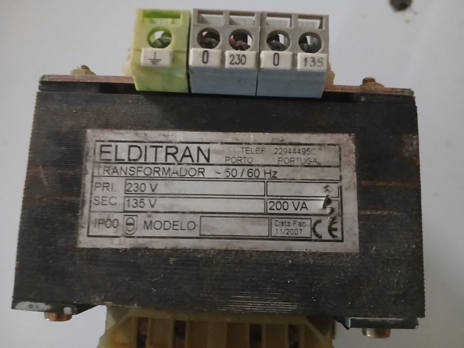 Transformador de Tensão.