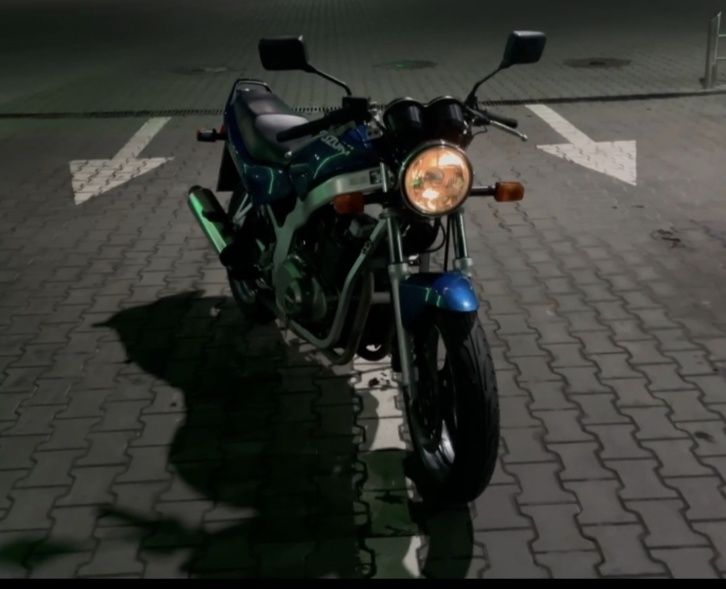 Продам мотоциколь GS500E