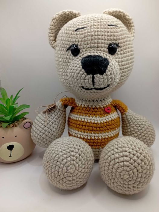 В'язані іграшки амігурумі - для дітей, дорослих і декору. Брелоки.