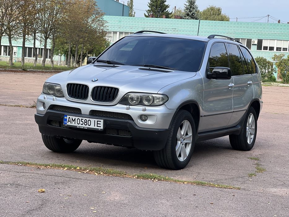 Продам BMW x5 e53