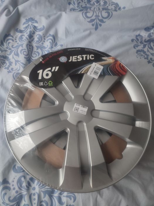 Ковпаки по штучно р16 нові 3шт