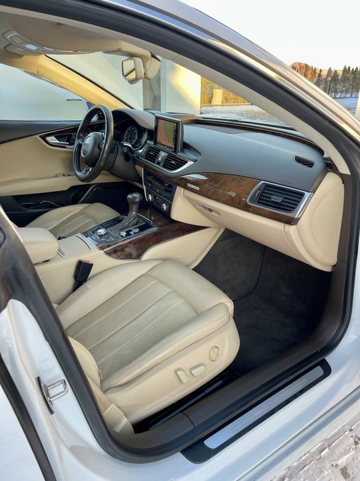 Audi A7 AUDI A7— 3.0 TFSI BENZYNA — S LINE— Bose— ACC — Radary