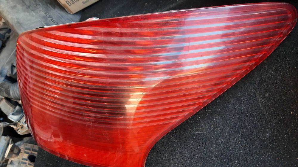 lampa tylna prawa Peugeot 407 SW 407sw oryginał