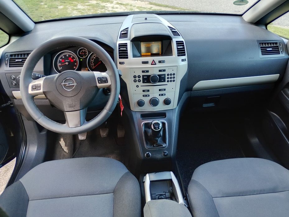 Opel Zafira 1.8 benzyna 2008 rok