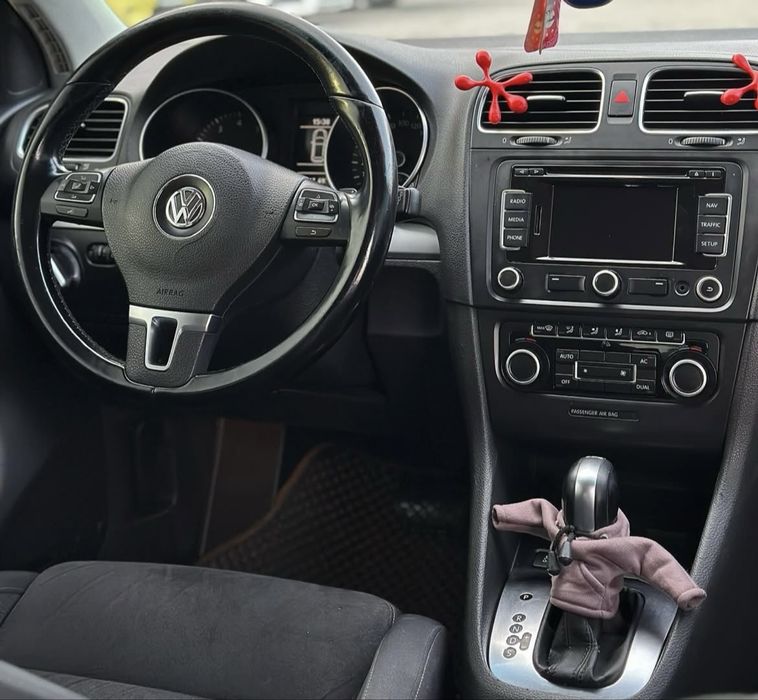Volkswagen Golf GTI 2011