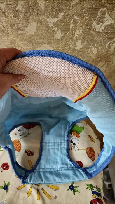 Продам сидушку для ходунков.