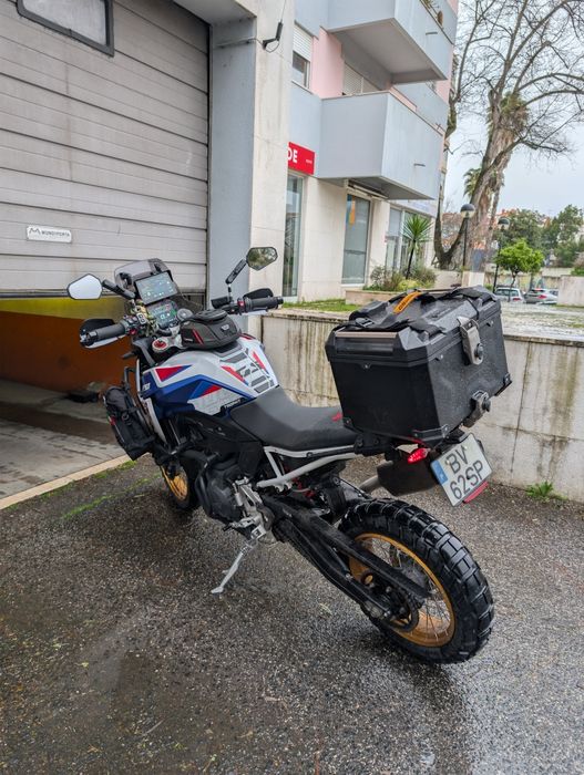 BAIXA DE PREÇO - BMW F 900 GS Trophy – Configuração Completa de Fábrica + Acessórios Aftermarket