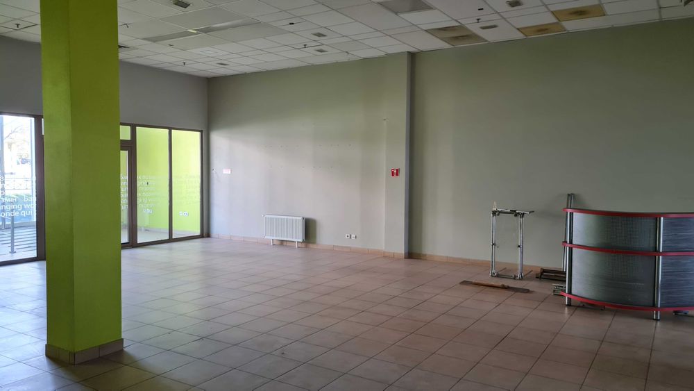 Аренда 1 этаж под магазин 230 м2, м. "23 августа", в ТРЦ ЭКСПРЕСС