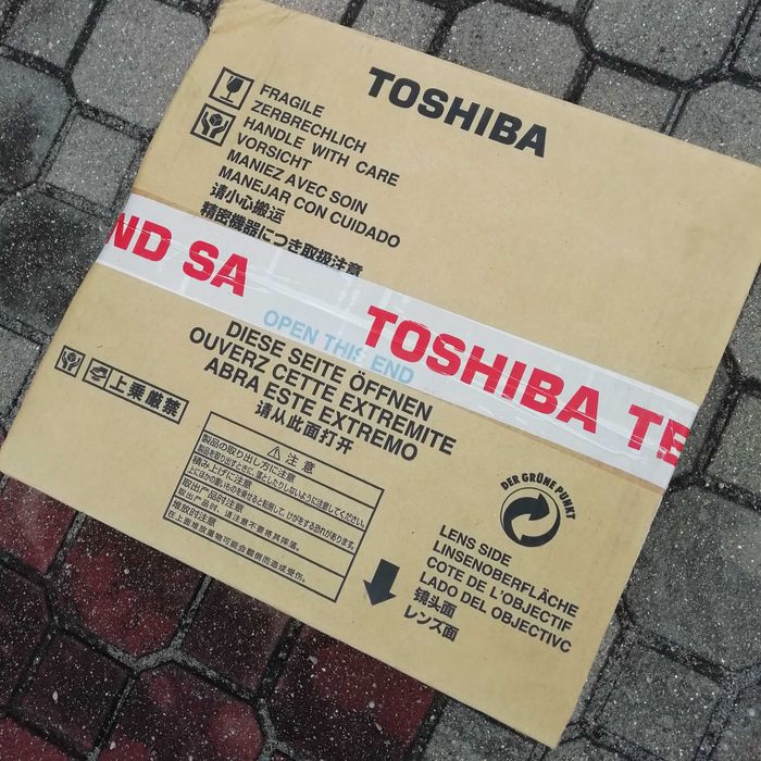 Projektor Toshiba TLP-XD2000 - nowy