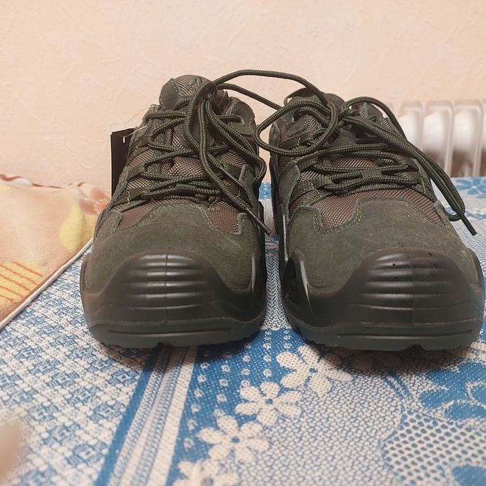 Тактичні кросівки