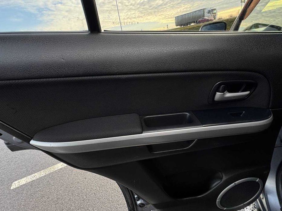 Suzuki Grand Vitara, 2006 (механіка) ТОРГ!