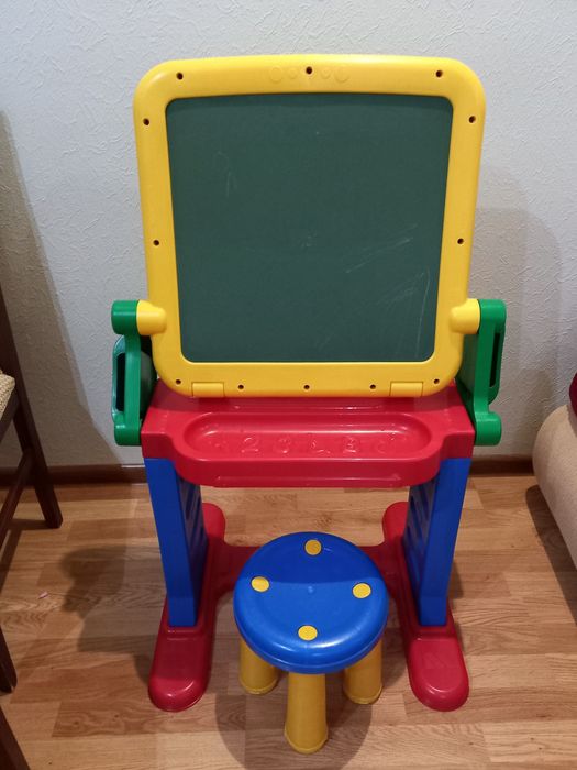 Столик мольберт со стулчиком Моlto.