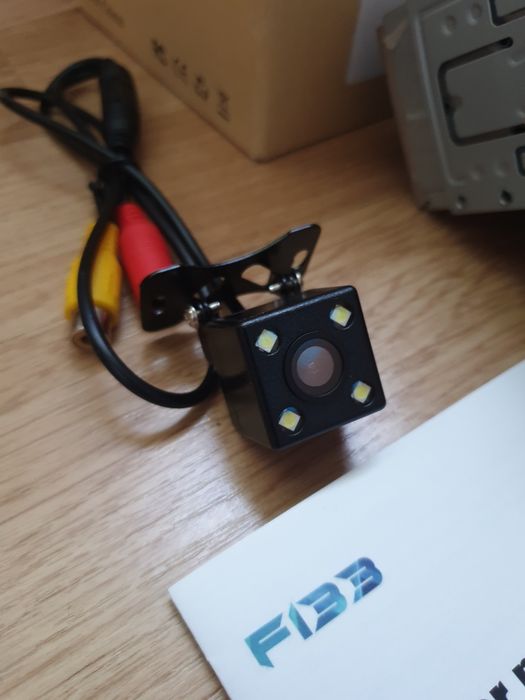 NOWY Odtwarzacz samochodowy MP5 z pilotem / Dodatkowo kamera cofania