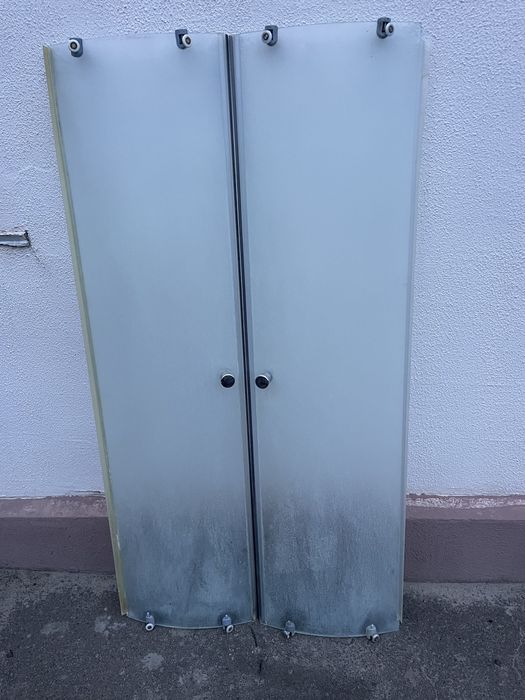 Двери для душевой кабины