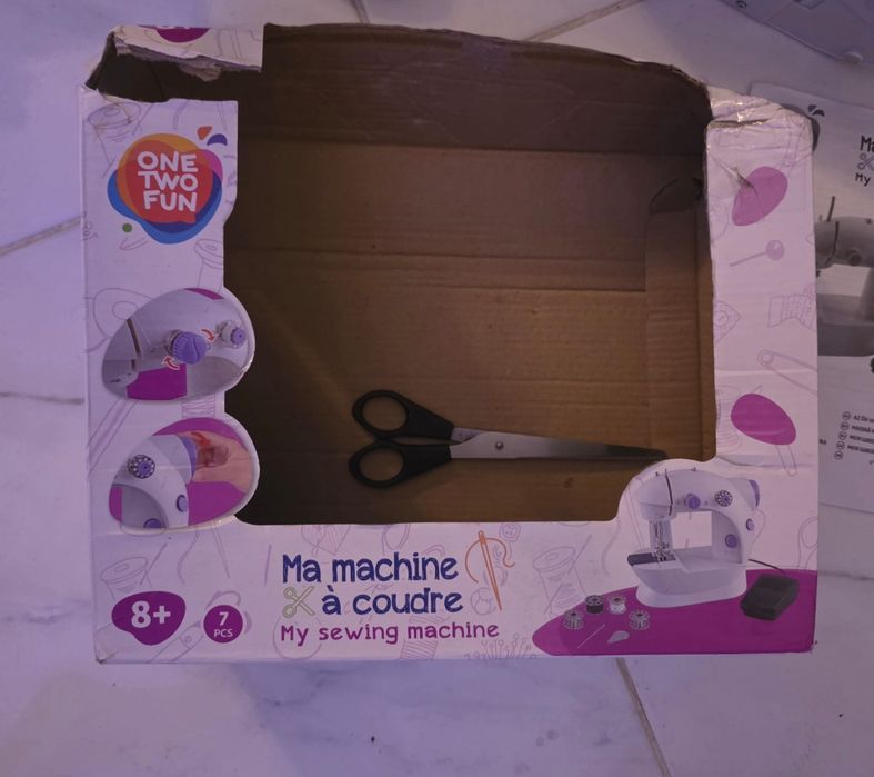 Máquina de Costura para Peças