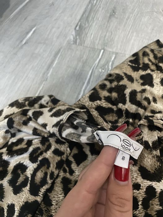 Розкішна сукня плаття