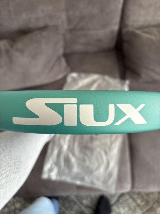 Raquete de padel suix trilogy go 4