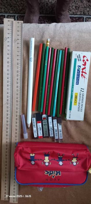 канцелярские товары-калька, карандаши, линейки, для взрослых и детей