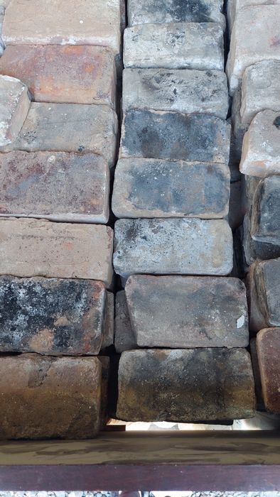 Цегла вогнетривка б/у 30грн/шт