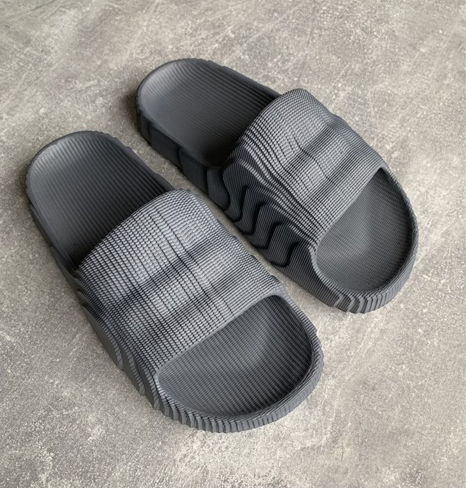Шльопанці 40-45 тапки тапочки adidas adilette 22