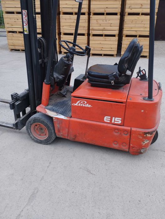 Wózek widłowy elektryczny Linde