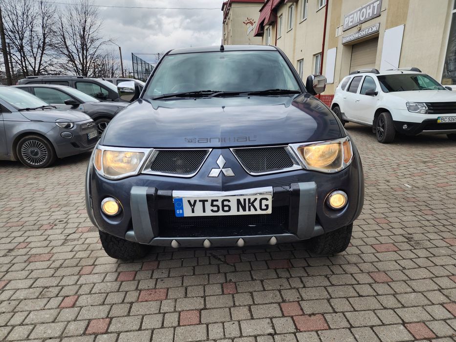 Mitsubishi L200 2008 рік в Україні!