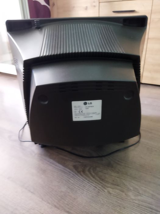 Продам Телевизор LG