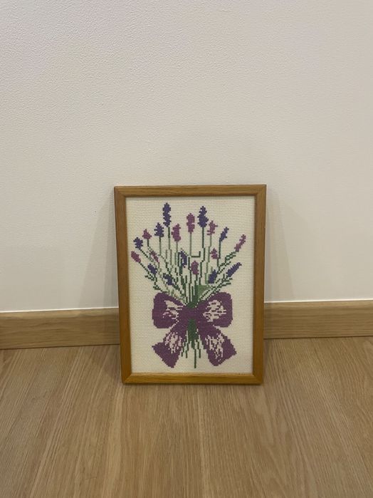 Quadro alfazema ponto cruz