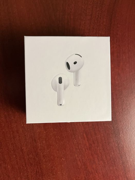 Навушники AirPods 4