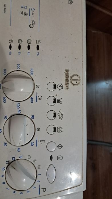 Пральна машинка Indesit