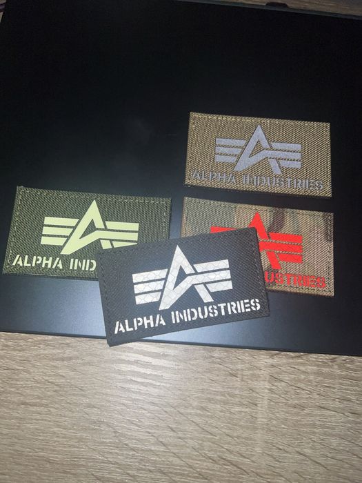 Патч alpha industries