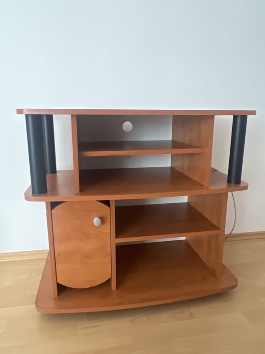 Sprzedam szafkę pod telewizor