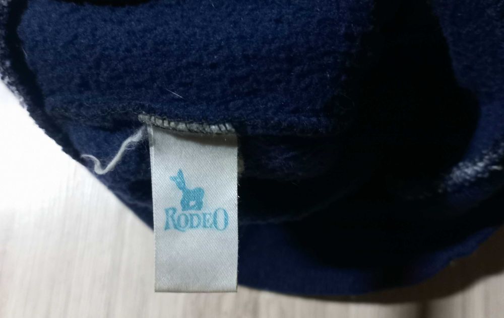 Шапка зимова стильна в гори тепла на флісі