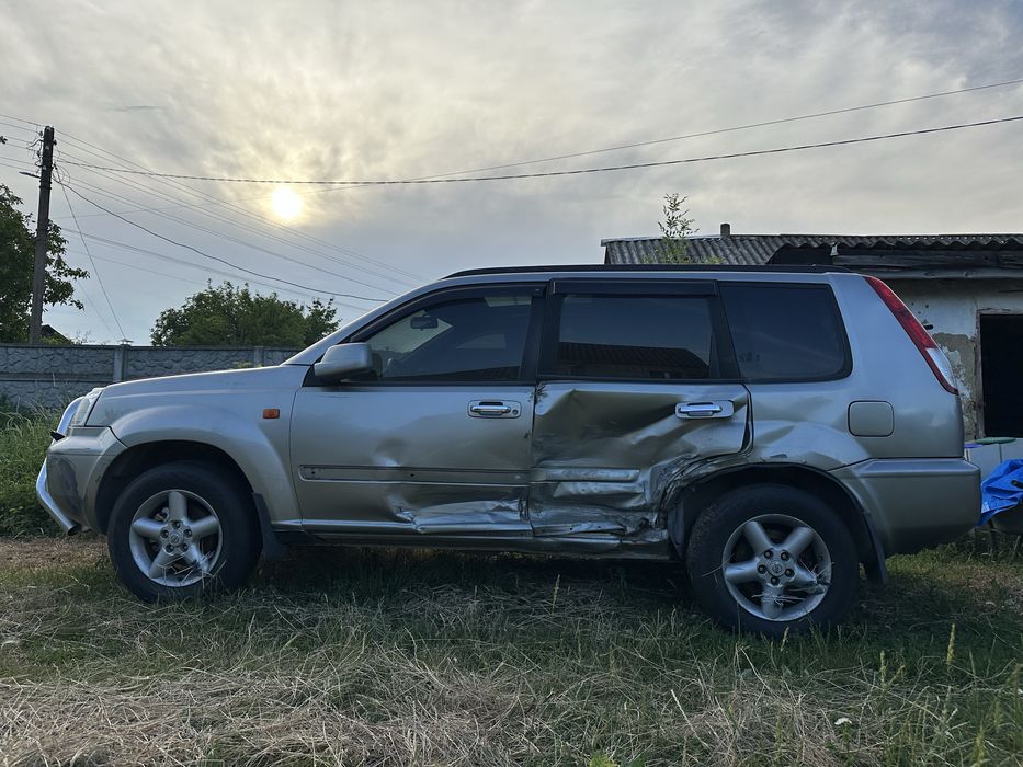 Nissan X-Trail T30 2.0 газ/бензин, автомат, 2004 р., після ДТП, на ходу