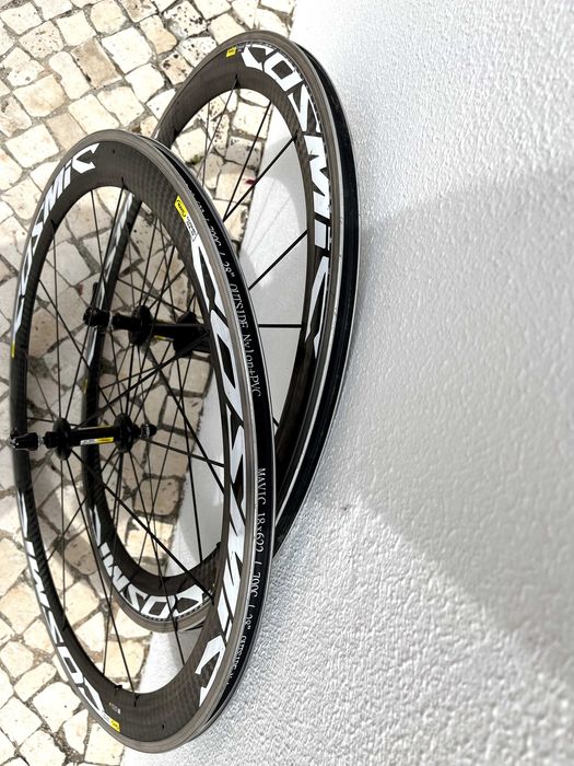 Rodas Mavic Cosmic Carbono
