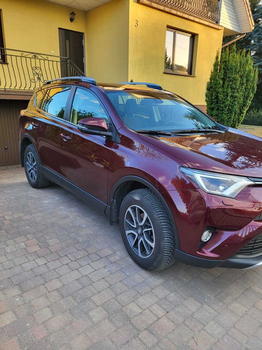 Auto Toyota Rav4. Tel. 515 861 193