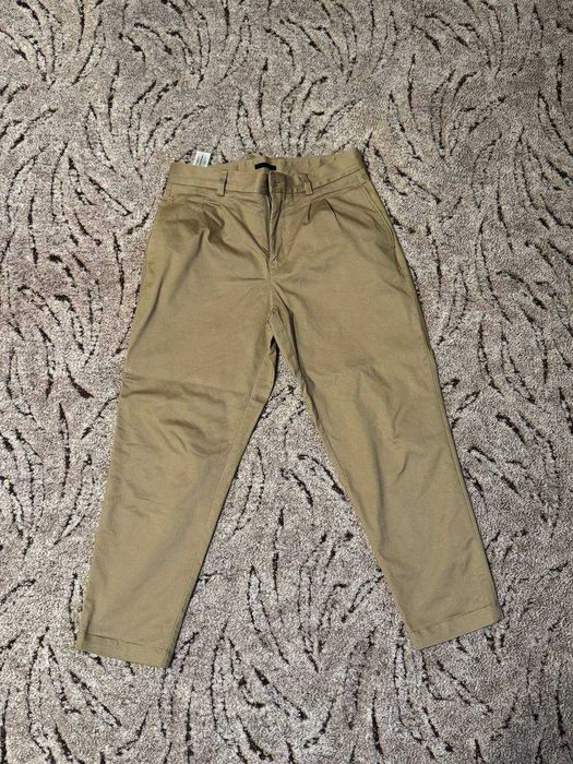 Чоловічі брюки Mango