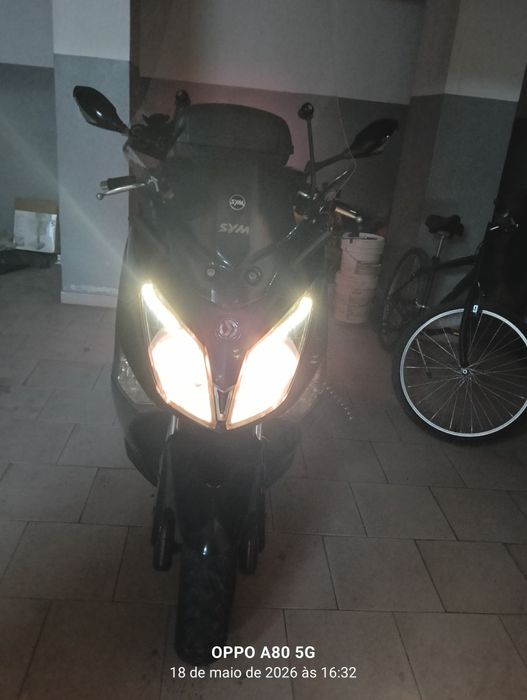 Vendo Moto 125I por não dar mais uso
