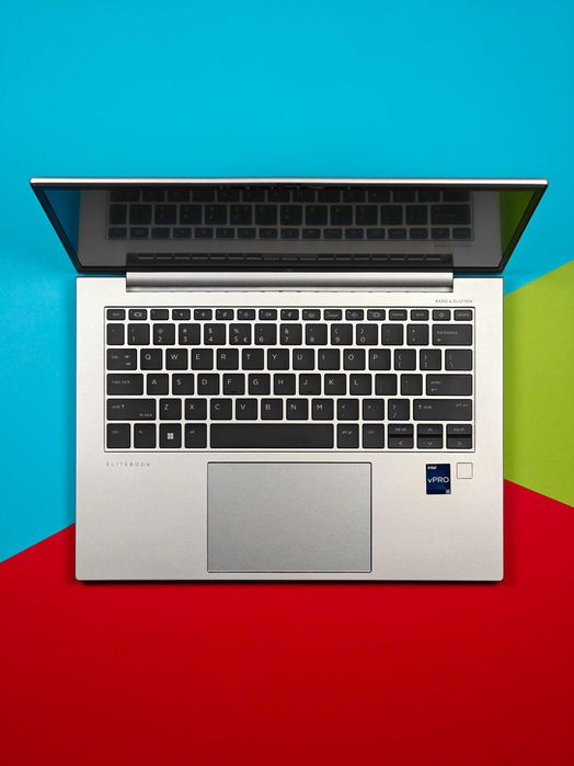 HP EliteBook 840 G10 | i5-1345U | 16GB | 1TB | WUXGA | Ładowarka