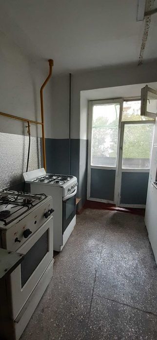 Продаж кімнати з ремонтом вул Нарбутівська