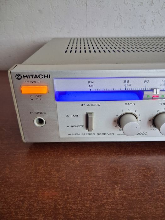 Amplituner Hitachi SR-2000 Stereo