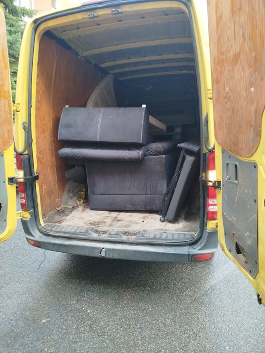 Wywóz starych mebli, AGD, RTV sprzątanie piwnic, strychów, transport