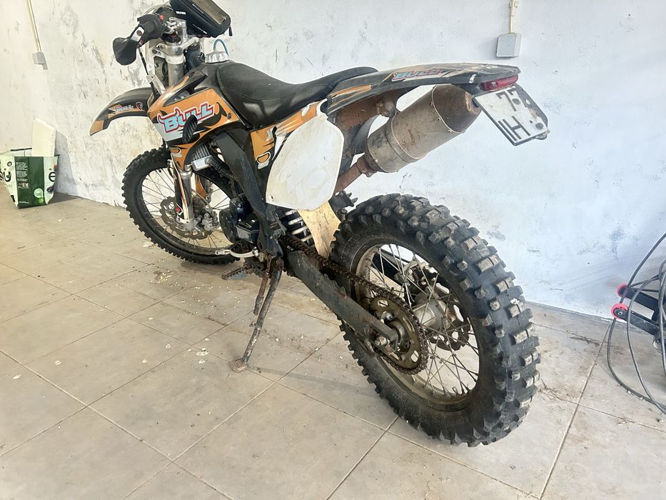 Moto enduro 250 matriculada