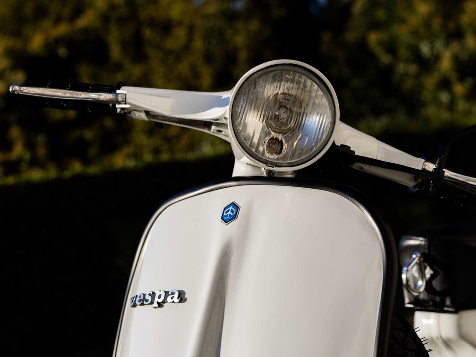 Vespa 50s (1972) – A Autenticidade da Patine | Preservação Ativa | 4 Vel. | Matching Numbers | 2 Lugares