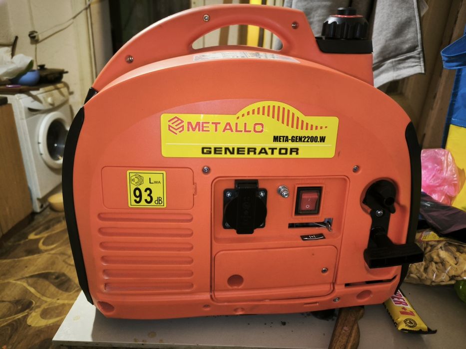 Продам генератор 2kw