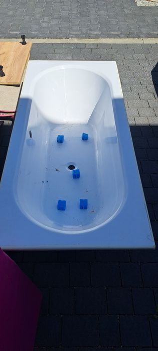 Wanna pod zabudowę
