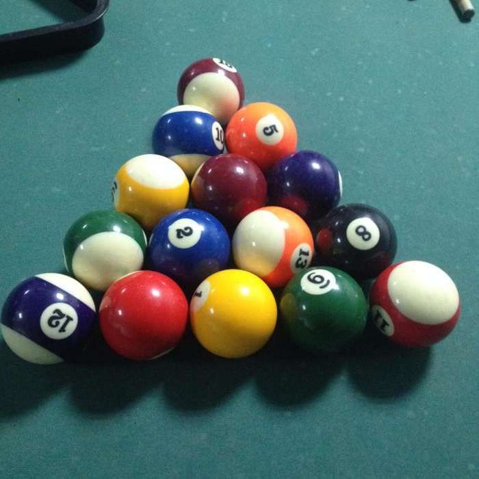 Mesa de Bilhar Snooker muito antiga